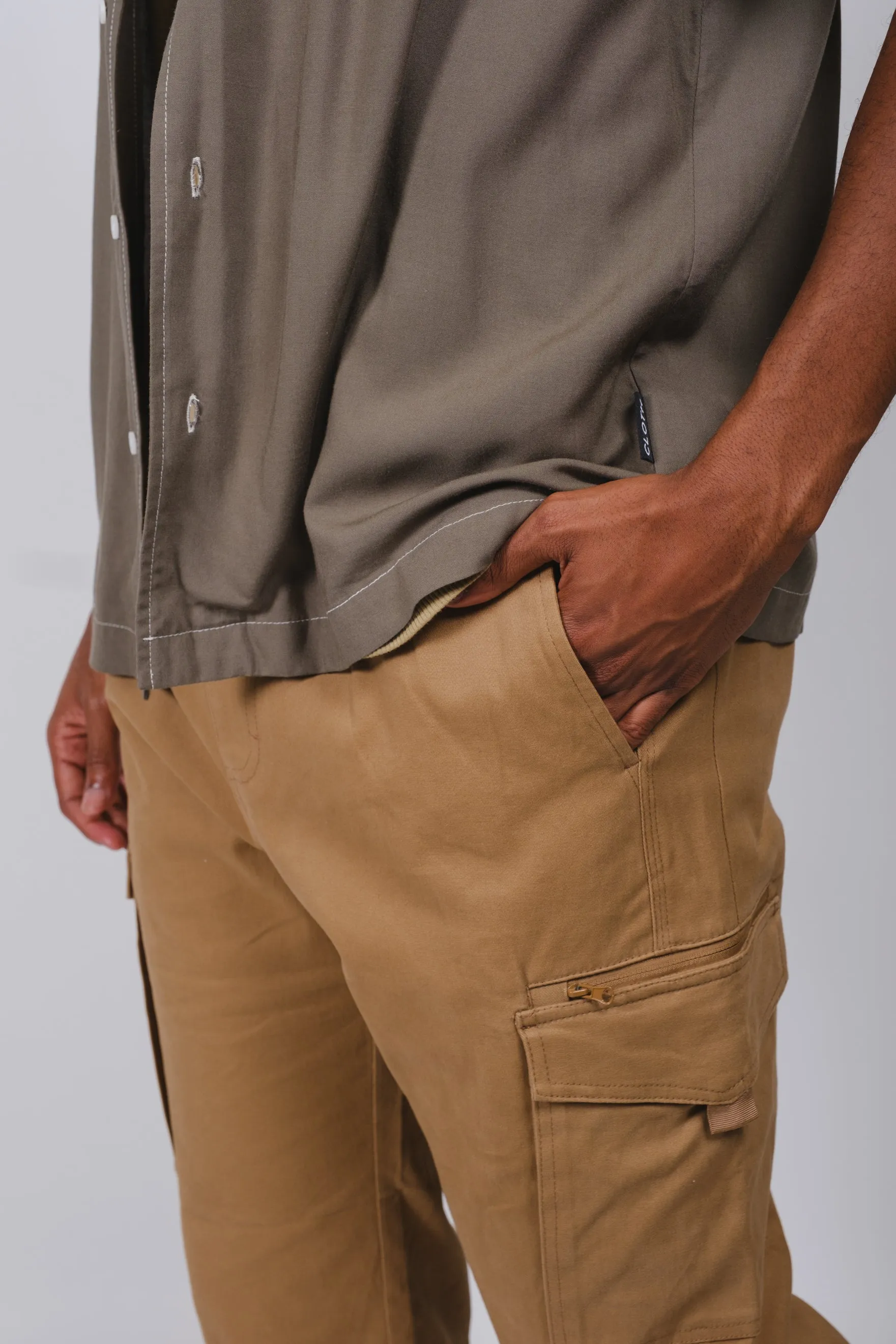 Cargo Pocket Zip Twill Pant