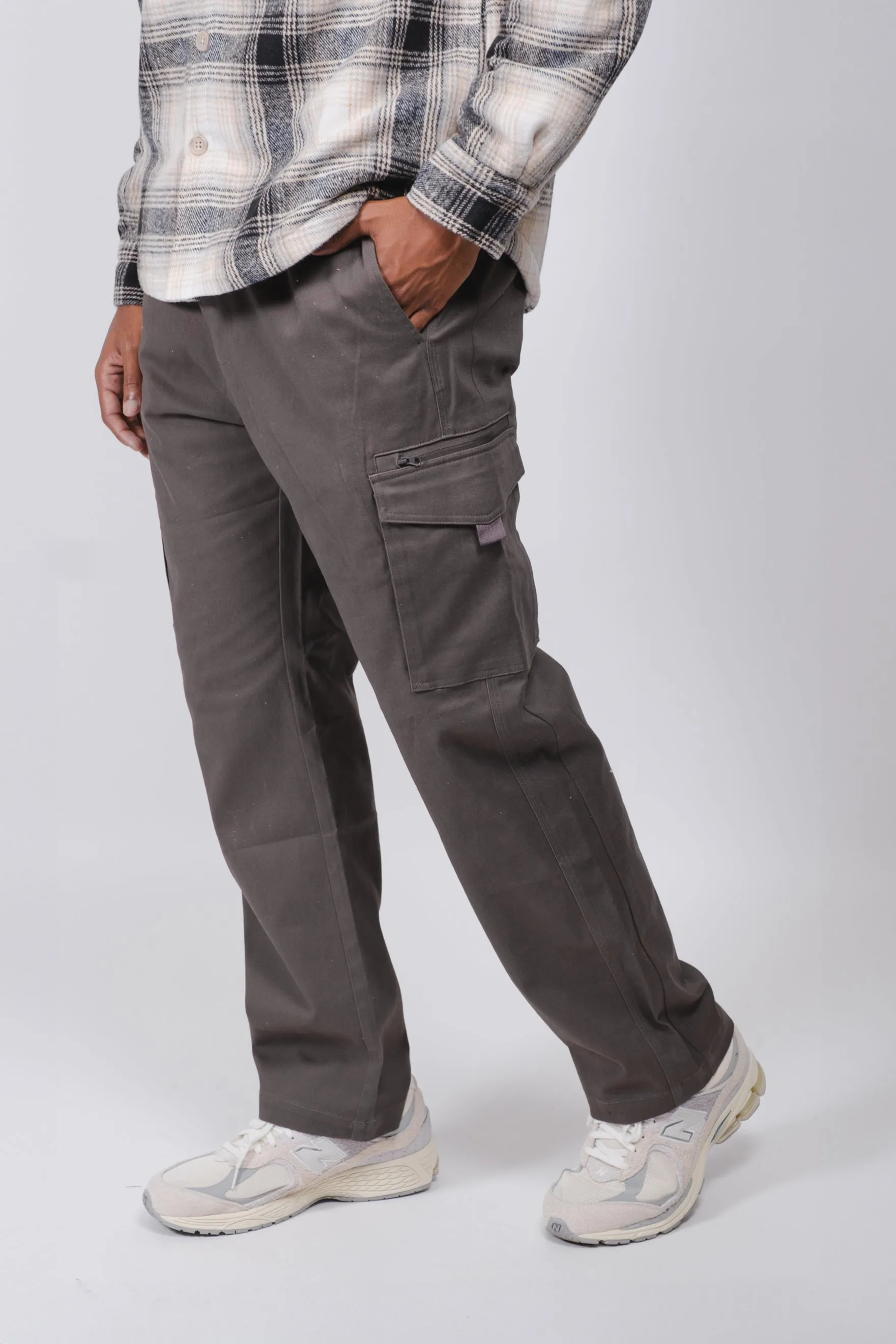 Cargo Pocket Zip Twill Pant