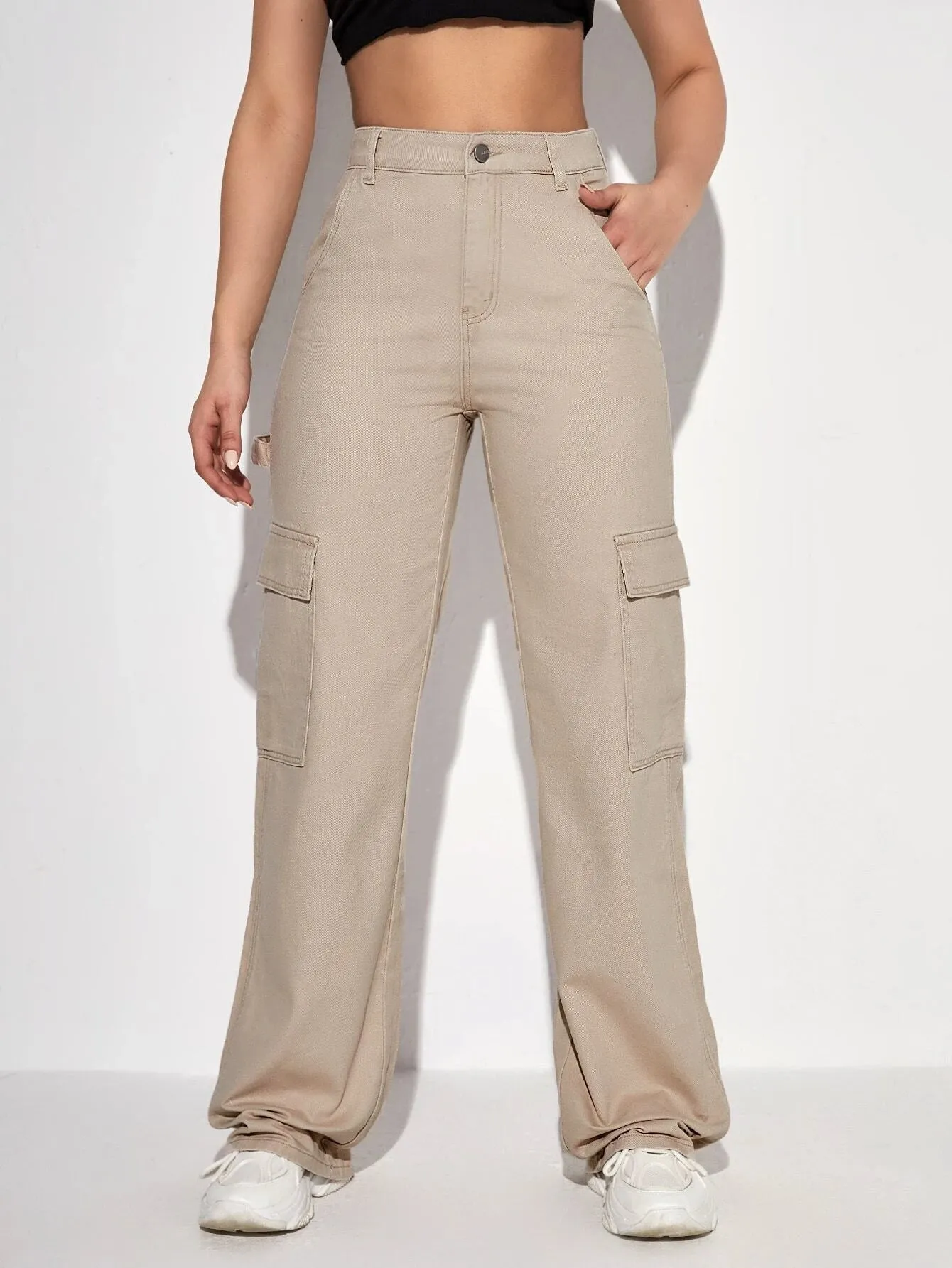 Classic Fit Zippered Denim Cargo Pants