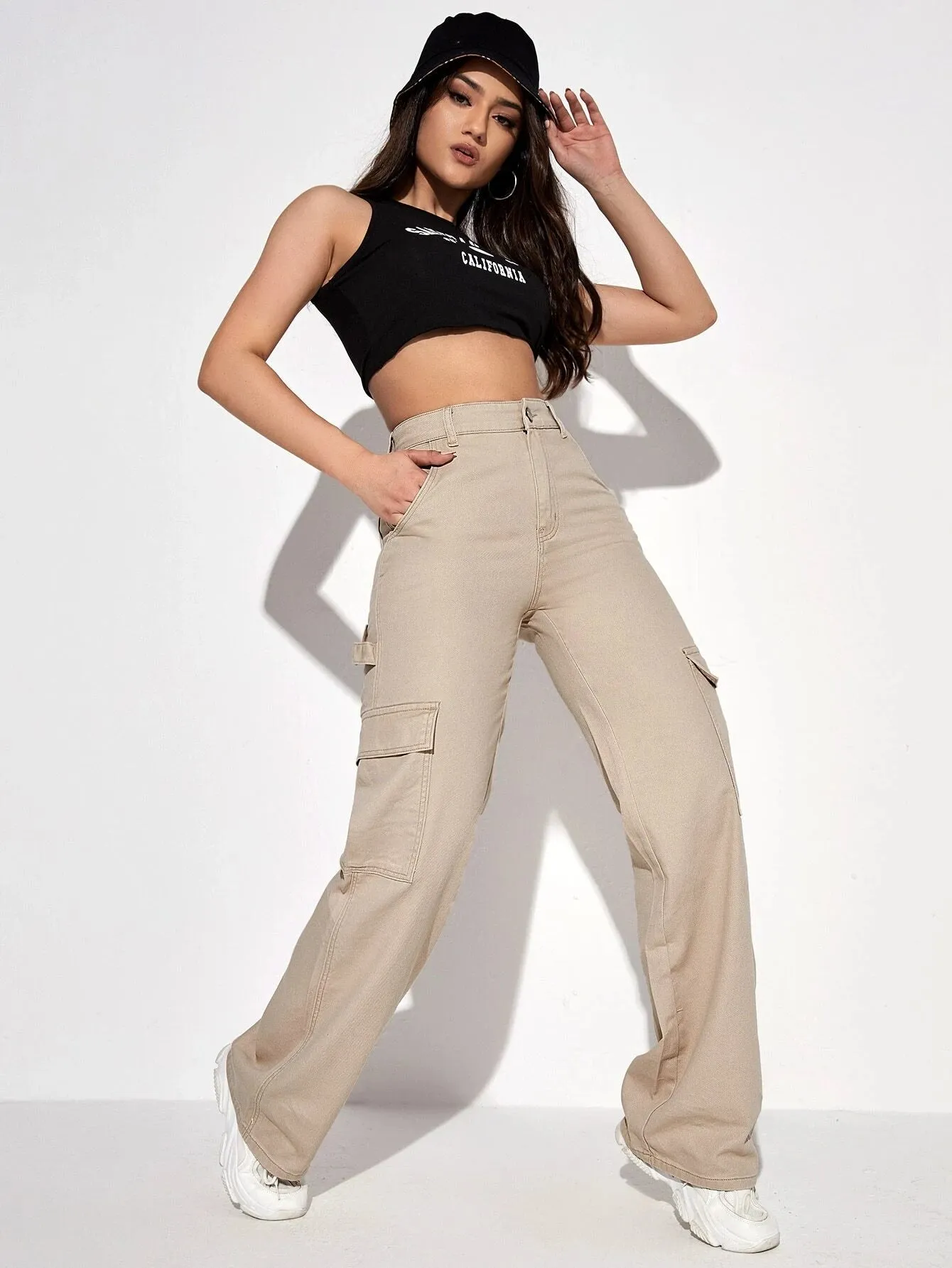 Classic Fit Zippered Denim Cargo Pants