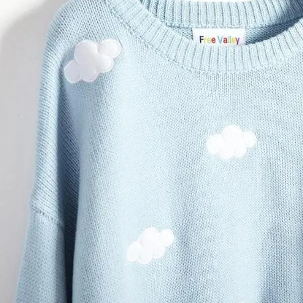 Cute Cloud Print Women's Jumper: 3D effect contrasting clouds