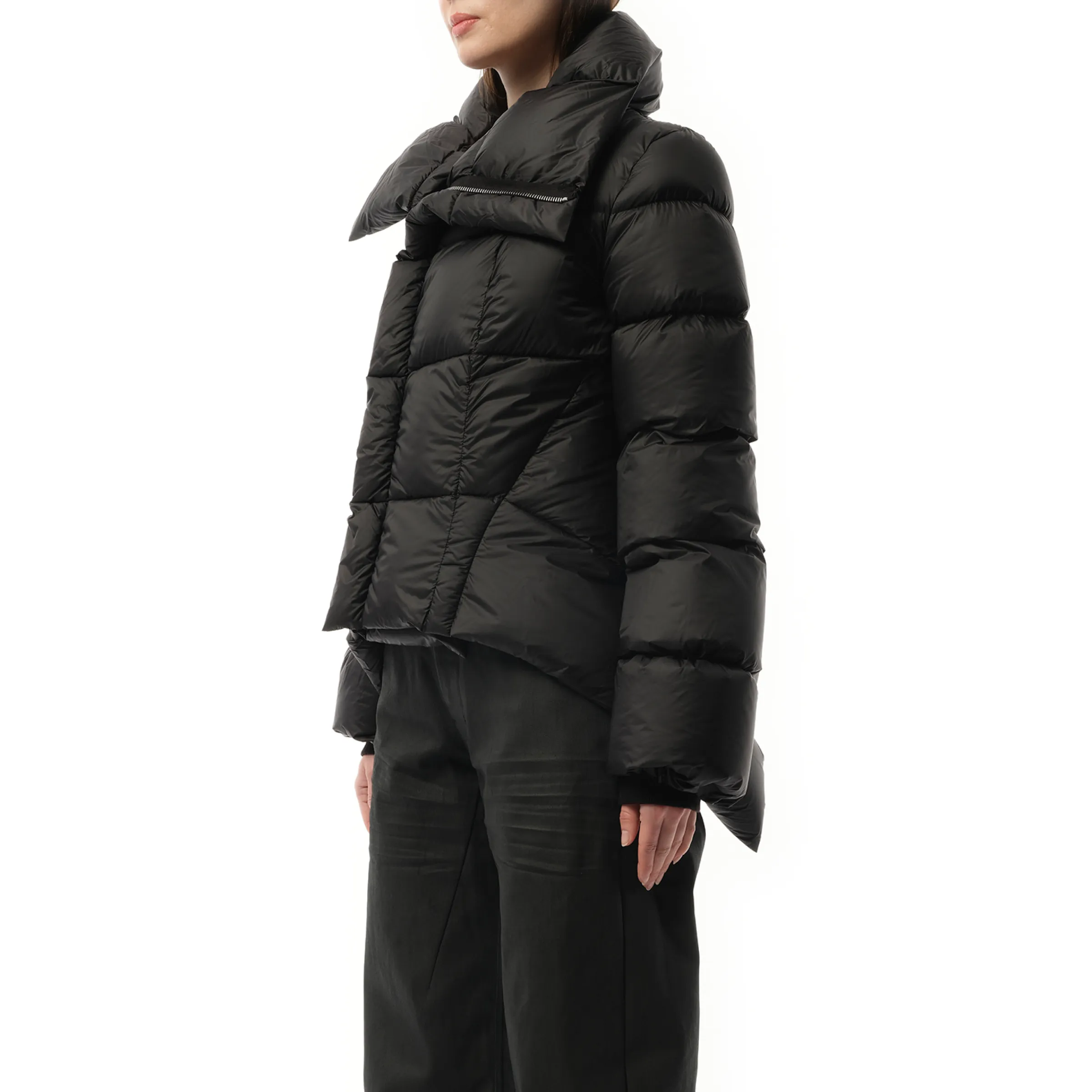 Naska Puffer Duvet in Black